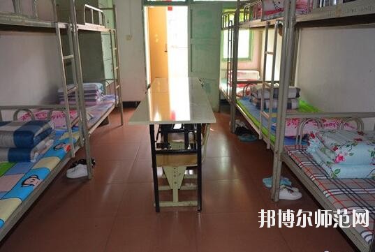 成都華夏旅游商務幼兒師范學校宿舍條件