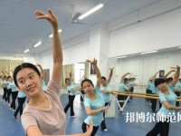 廣州2020年女生在幼師學(xué)校學(xué)什么好