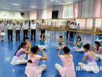 廣州2020年女生讀幼師學(xué)校有前途嗎