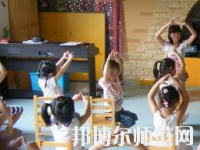 鄭州2020年幼師學校學什么專業(yè)有前途