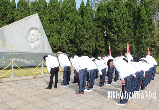 南昌2020年初中生上幼師學(xué)校好嗎