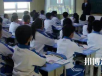 四川2022年小學教育學校什么專業(yè)有前途