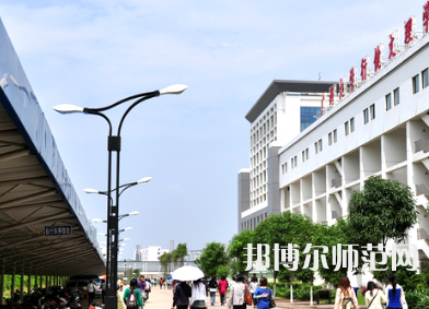 廣西大學(xué)行健文理學(xué)院2023年地址在哪里